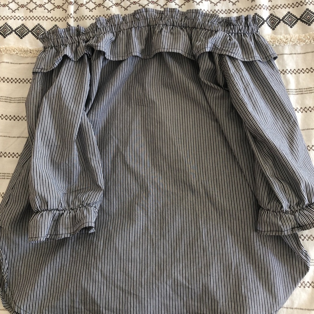 Off Shoulder Frill Striped Top